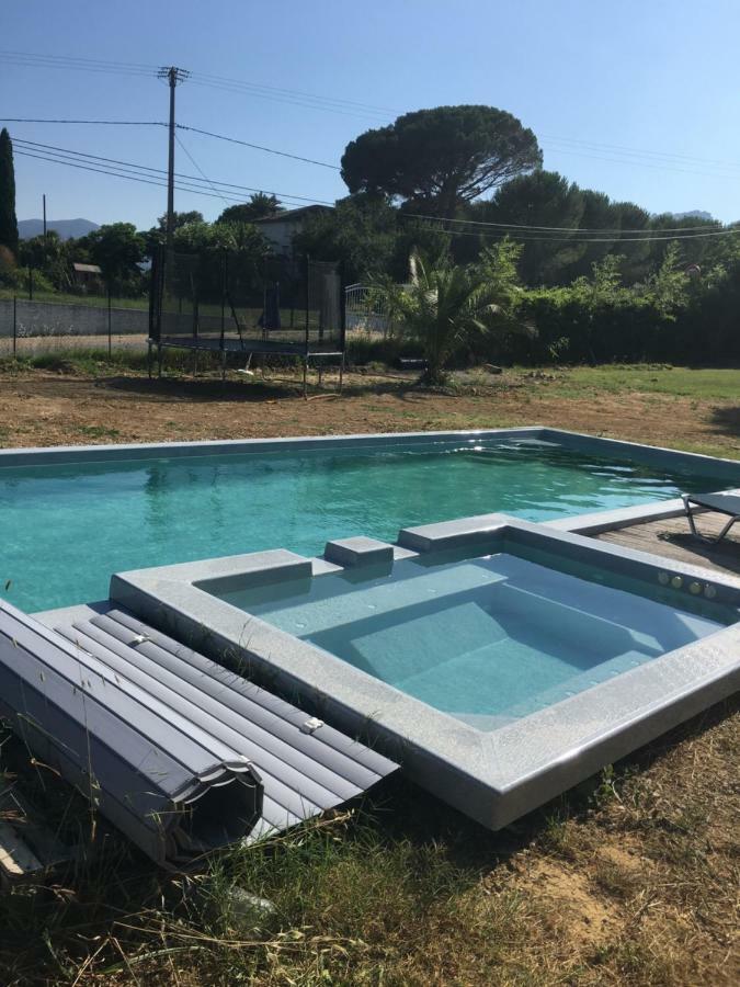 La Petite Bergerie Villa Roquebrune-sur Argens Exteriör bild